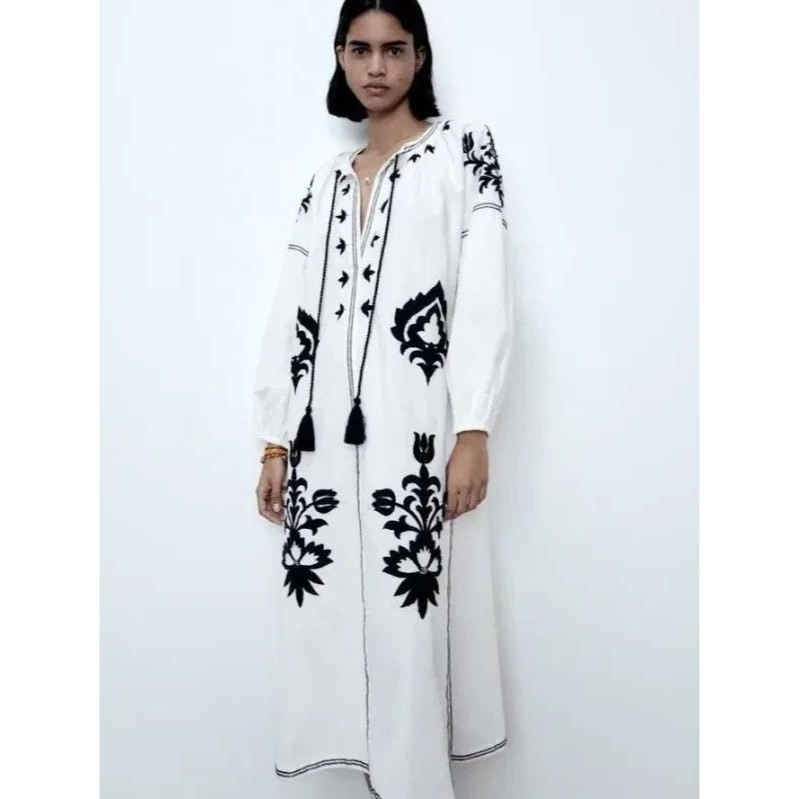 Zara Small Embroidered Kaftan Maxi Dress White Cotton Linen Oversized V-Neck